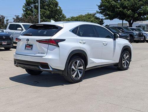 Eminent White Pearl 2019 Lexus NX 300h Base