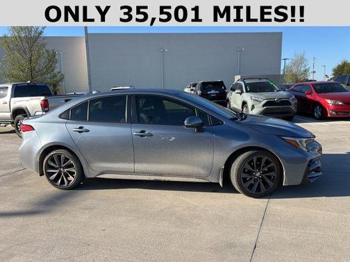 2024 Toyota Corolla Hybrid LE