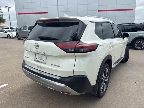 2023 Nissan Rogue Platinum