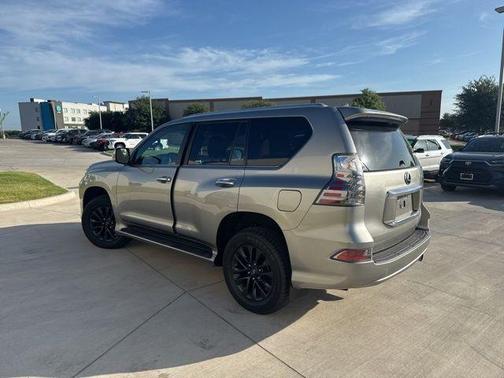 2022 Lexus GX 460 Base