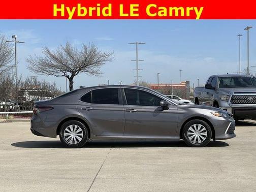2023 Toyota Camry Hybrid LE