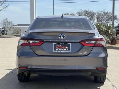2023 Toyota Camry Hybrid LE
