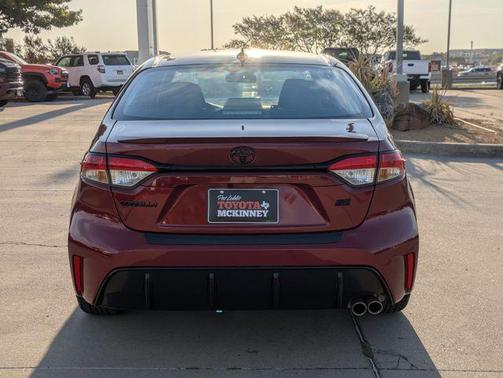 2025 Toyota Corolla SE