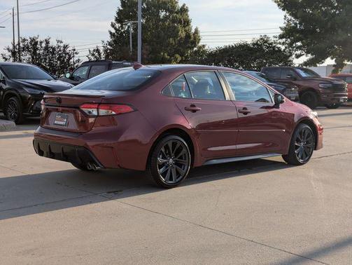 2025 Toyota Corolla SE