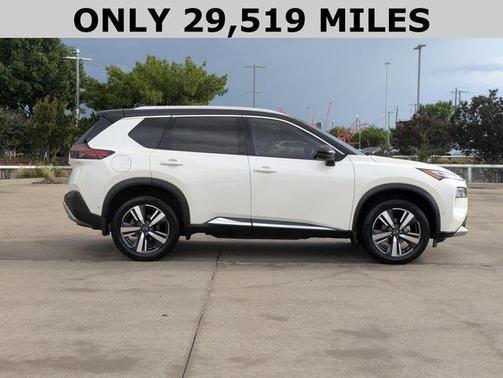 2023 Nissan Rogue Platinum