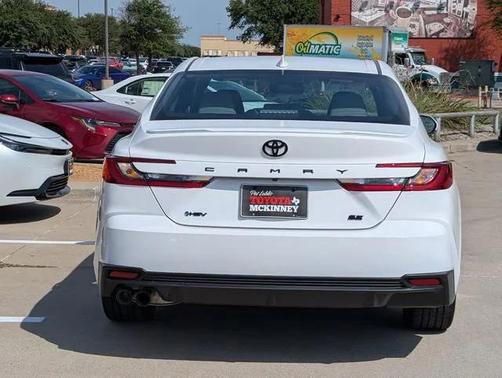 2026 Toyota Camry SE