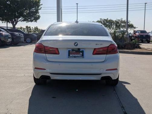 2018 BMW 540 i