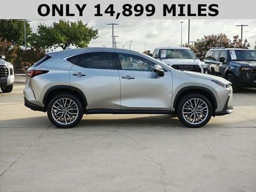 2022 Lexus NX 350h Luxury