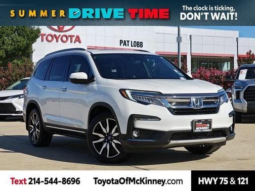 2022 Honda Pilot Touring 8-Passenger