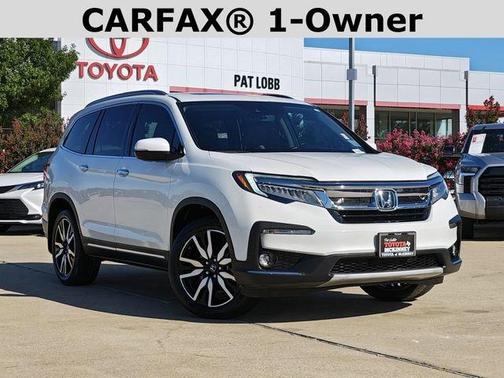 2022 Honda Pilot Touring 8-Passenger