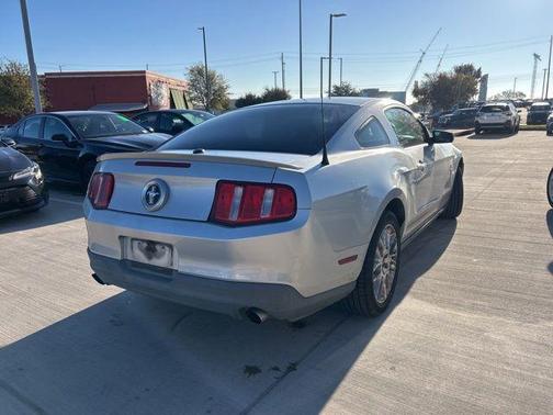 2012 Ford Mustang V6 Premium