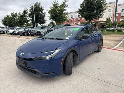 2024 Toyota Prius LE