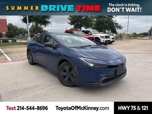 2024 Toyota Prius LE
