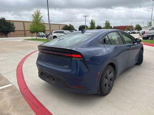 2024 Toyota Prius LE