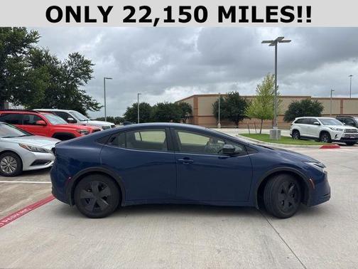 2024 Toyota Prius LE