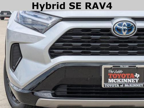 2024 Toyota RAV4 Hybrid SE