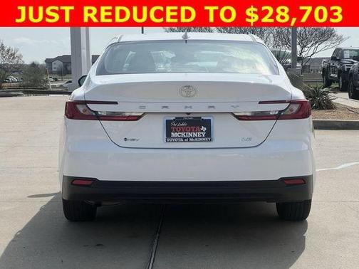 2025 Toyota Camry LE