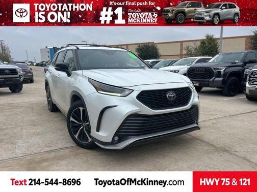 2022 Toyota Highlander XSE