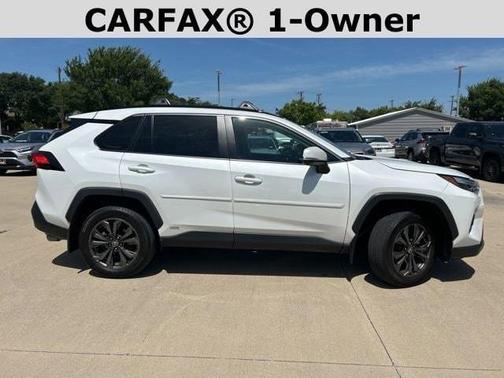 2024 Toyota RAV4 Hybrid XLE Premium