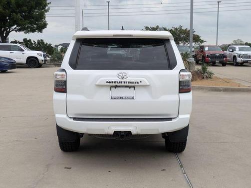2020 Toyota 4Runner SR5