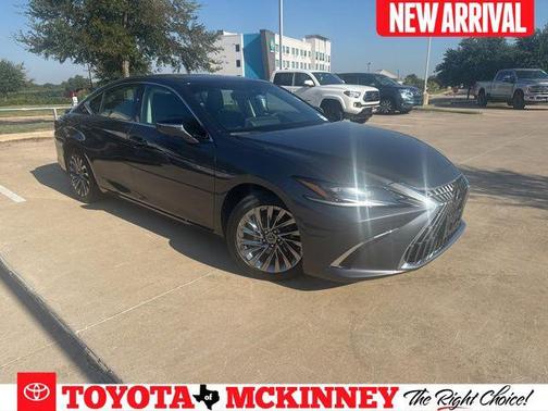 2024 Lexus ES 350 Ultra Luxury