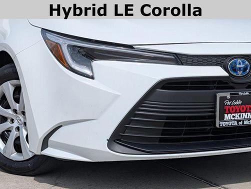 2025 Toyota Corolla Hybrid SE