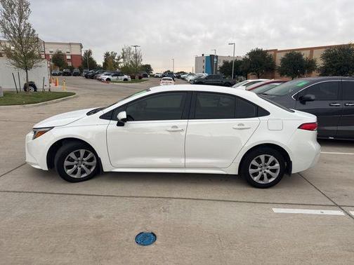 2023 Toyota Corolla Hybrid LE