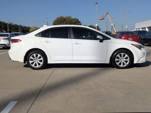 2023 Toyota Corolla Hybrid LE