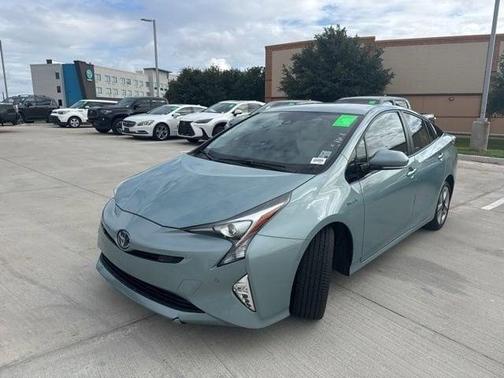 2018 Toyota Prius Four Touring