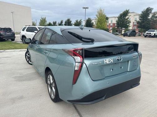2018 Toyota Prius Four Touring