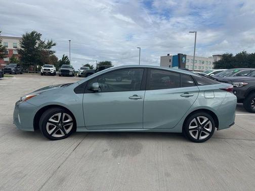2018 Toyota Prius Four Touring