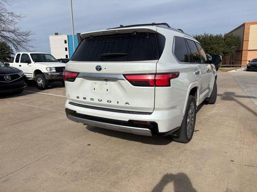 2024 Toyota Sequoia Capstone