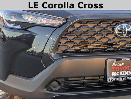 2024 Toyota Corolla Cross LE