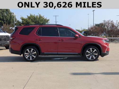 2024 Honda Pilot Touring 8-Passenger