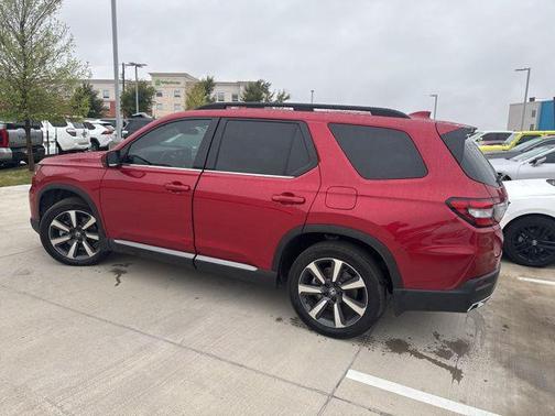 2024 Honda Pilot Touring 8-Passenger