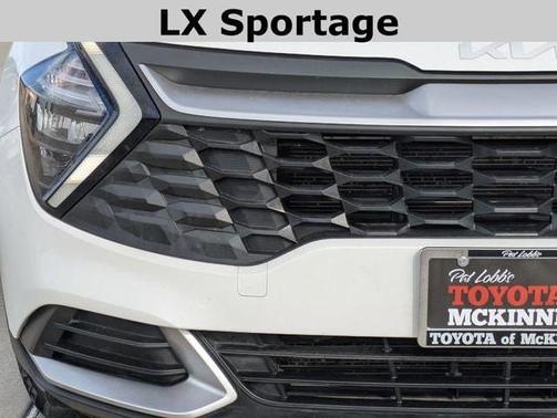 2023 Kia Sportage LX