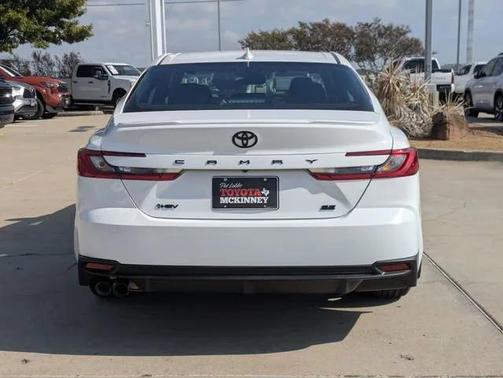 2026 Toyota Camry SE