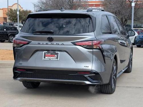 2026 Toyota Sienna XSE 7 Passenger