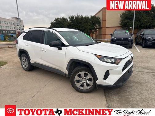 2019 Toyota RAV4 LE