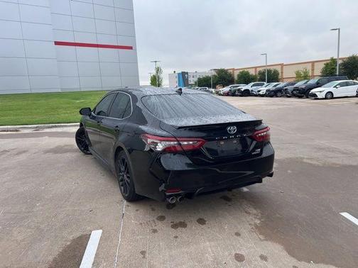 2022 Toyota Camry Hybrid XSE