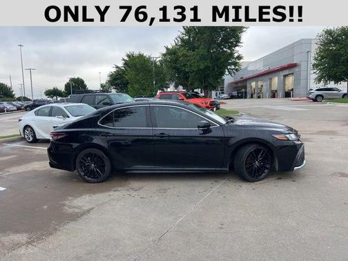 2022 Toyota Camry Hybrid XSE