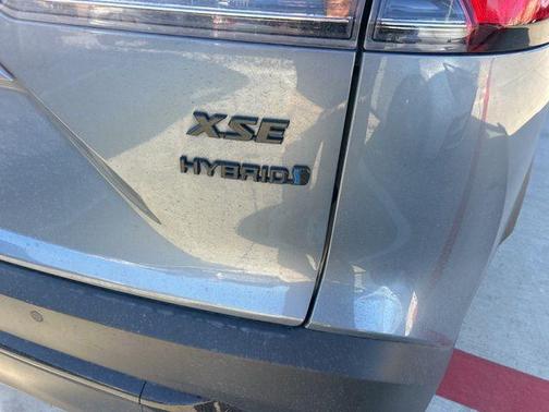 2023 Toyota Corolla Hybrid SE