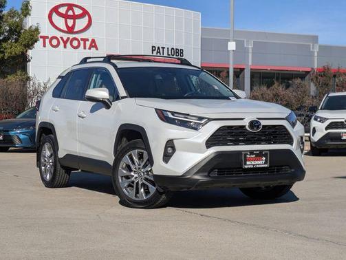 2023 Toyota RAV4 XLE Premium