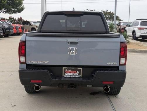 2023 Honda Ridgeline Black