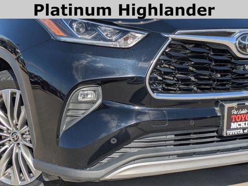 2021 Toyota Highlander Platinum