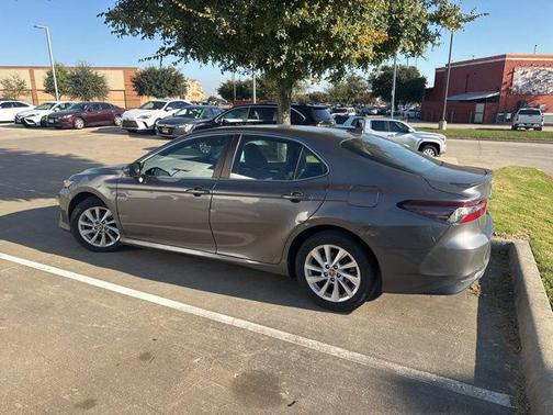 2021 Toyota Camry LE