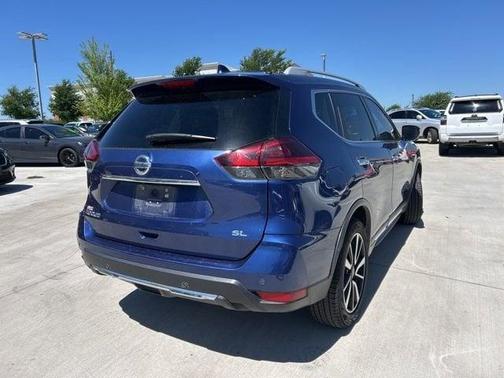 2020 Nissan Rogue SL