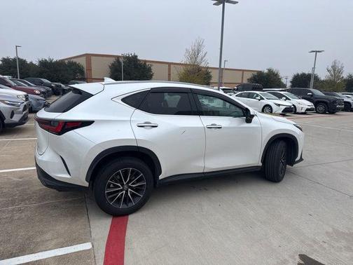 2024 Lexus NX 350h Premium