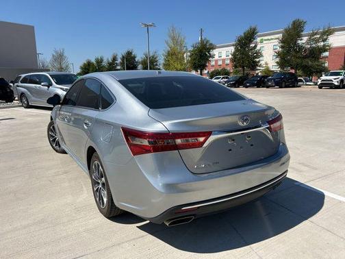 2018 Toyota Avalon XLE Premium