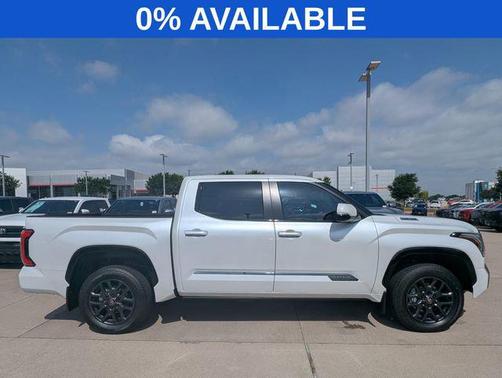 2025 Toyota Tundra Hybrid Platinum